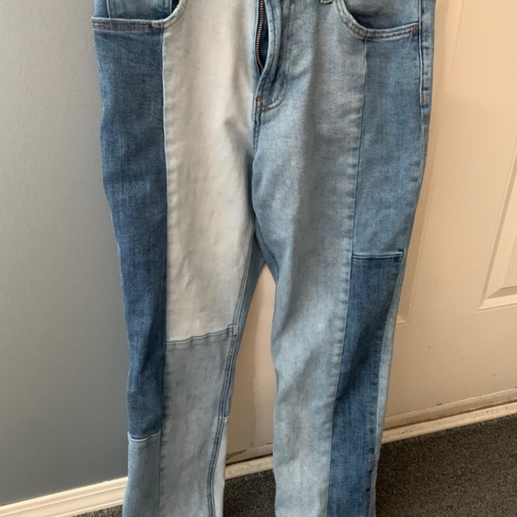 Flying monkey mom jeans - Picture 2 of 7